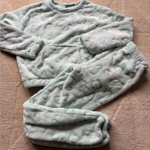 ASOS Mint Green Fleece Pajama Set NWOT